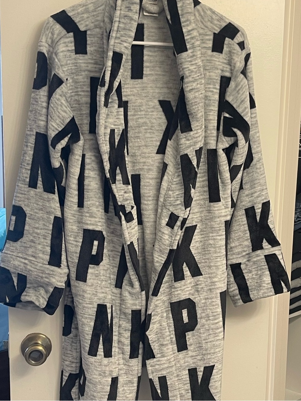 Victoria's Secret PINK Gray Open-Front Belted Logo Bathrobe